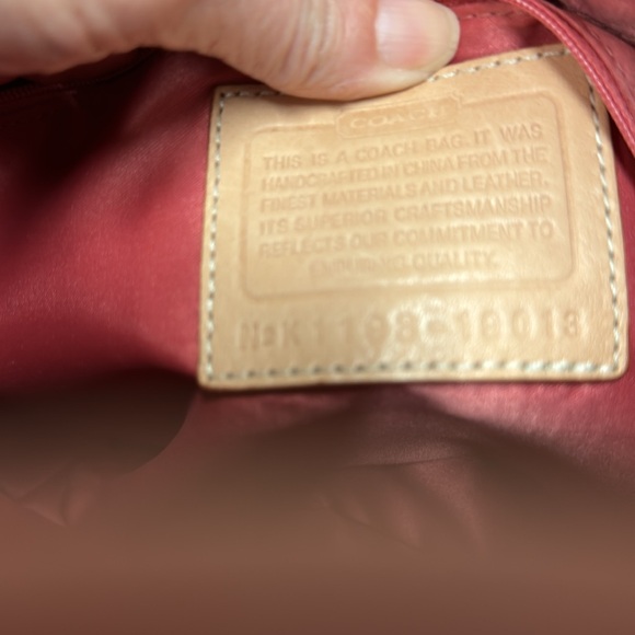 Rare vintage  COACH POPPY Leather Whipstich HIPPIE 19013 MSRP $328 - Picture 5 of 9